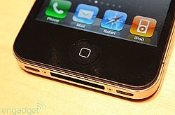 Apple iPhone 4 (16GB)