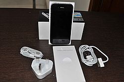 iPhone 4G (32GB)