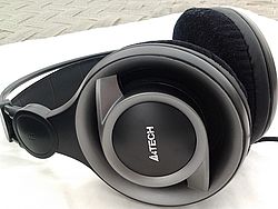 A4Tech gaming headphone